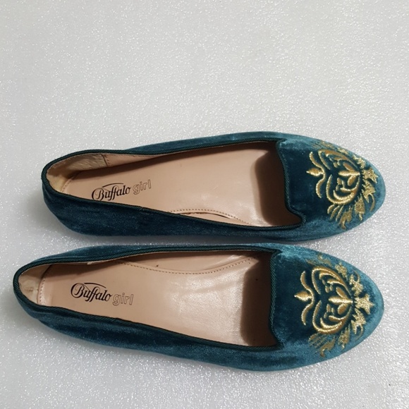 🎈BUFFALO GIRL🎈 womens flats size 6B - Picture 2 of 8